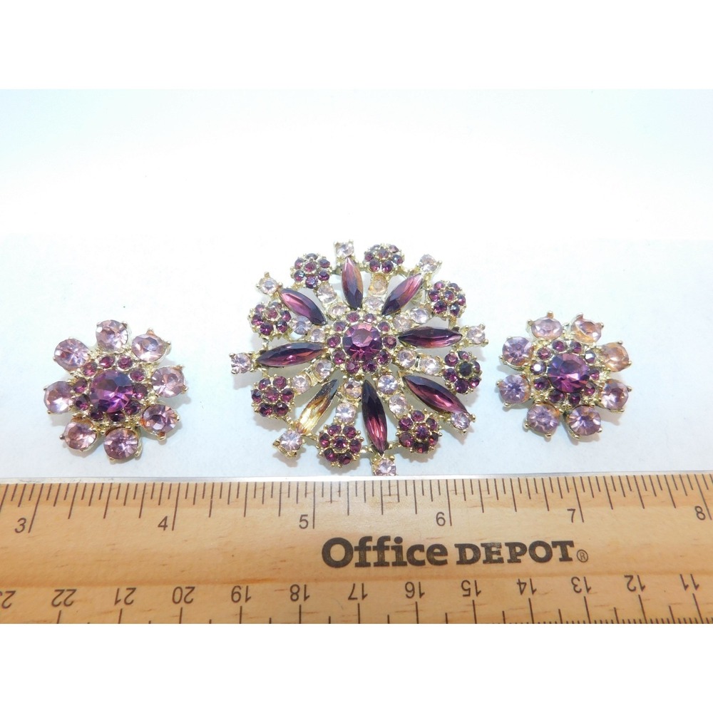Unmarked Brooch And Clip On Earring Set Purple Stone In Goldtone